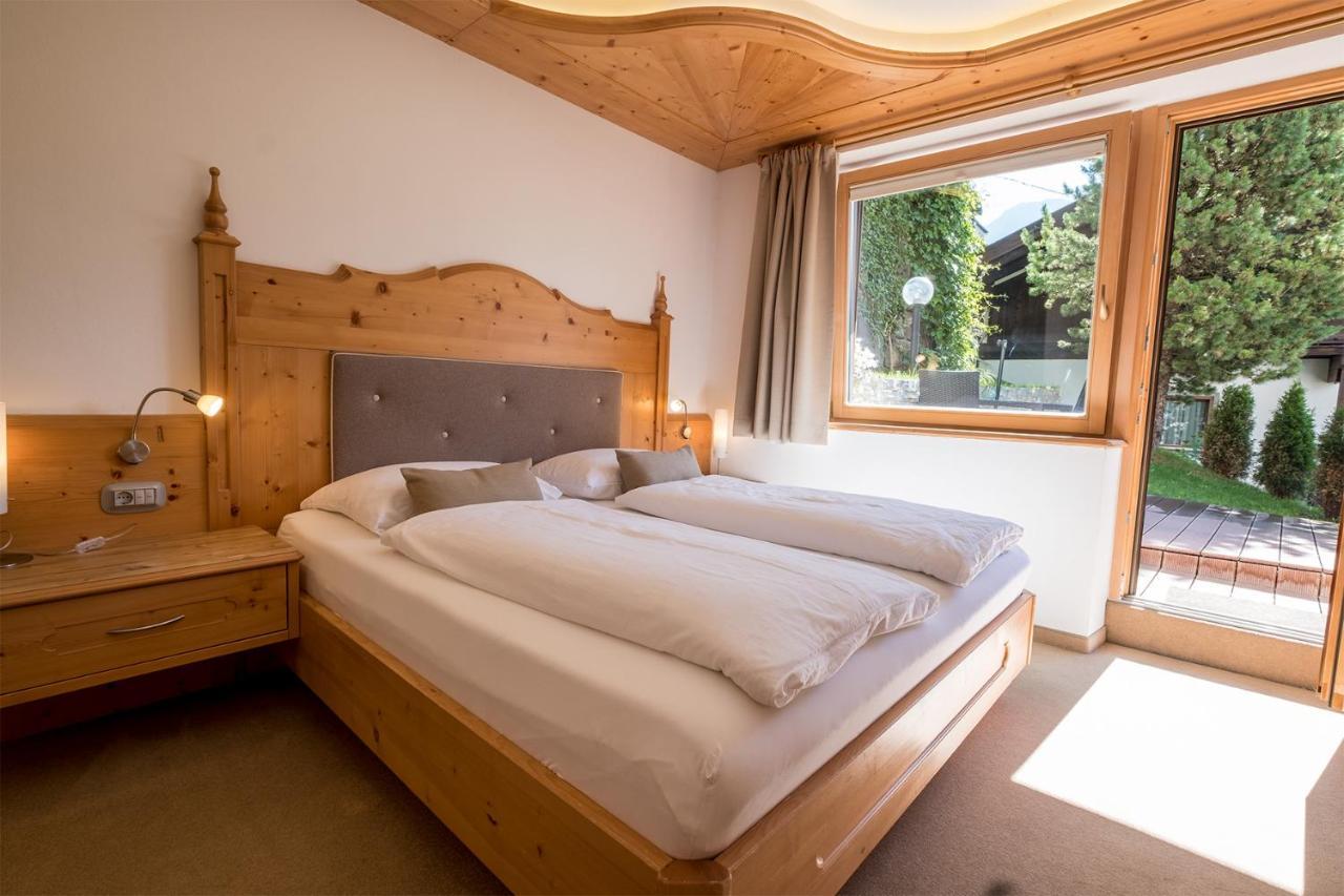 Garni Alba Bed & Breakfast โอติเซ ภายนอก รูปภาพ