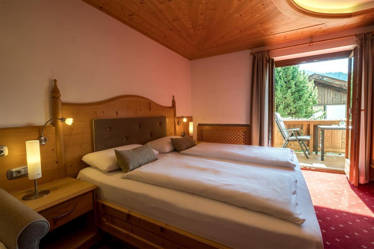 Garni Alba Bed & Breakfast โอติเซ ภายนอก รูปภาพ